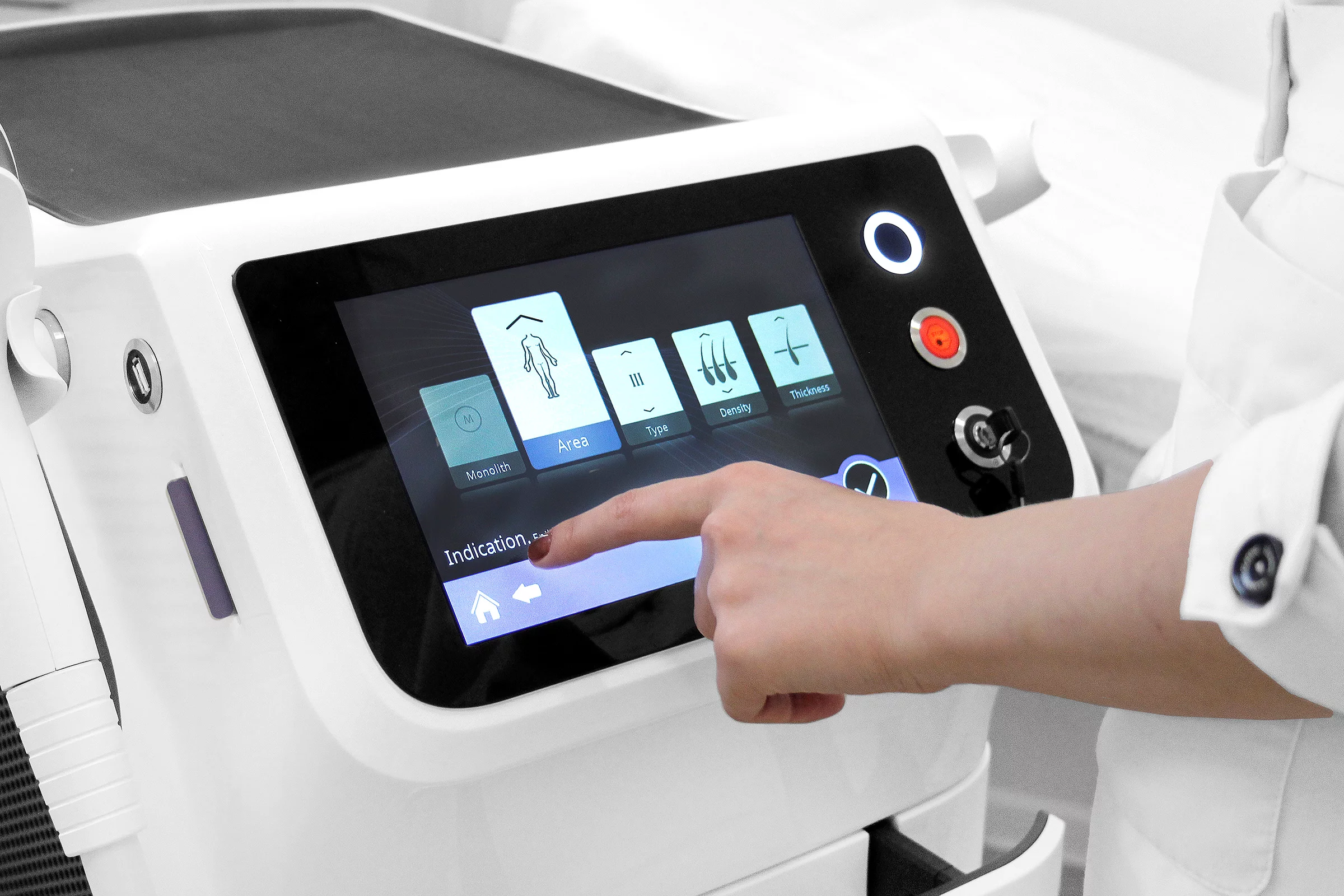 Диодный лазер MeDioStar Monolith в EPILAS