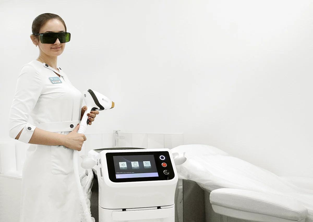 Как говорить с подростком об уходе и лазерной эпиляции – без стыда и давления